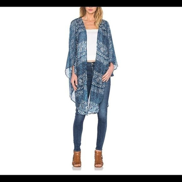 Amuse Society Evermore Woven Kimono‎ - Picture 1 of 13